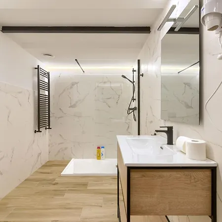 H30 Tiboli Self Checkin Maison d'hôtes