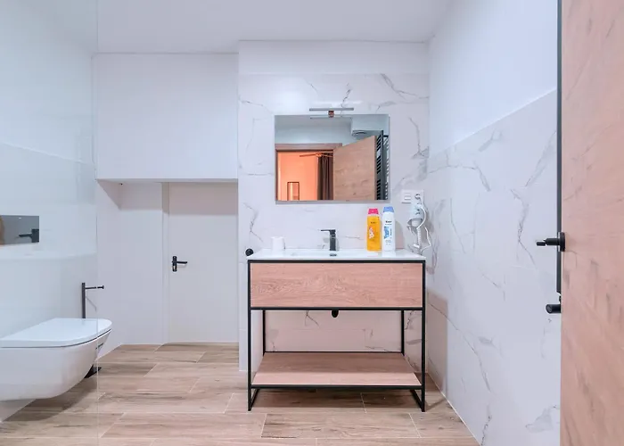 Casa de hóspedes H30 Tiboli Self Checkin